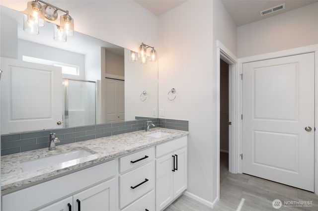 512 Wellington Place, Sedro Woolley, WA 98284