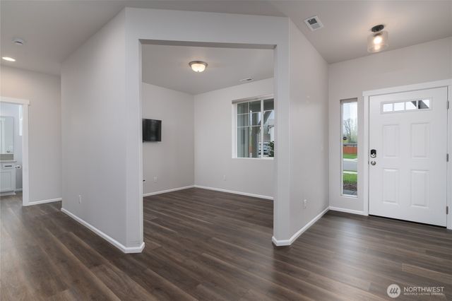 512 Wellington Place, Sedro Woolley, WA 98284