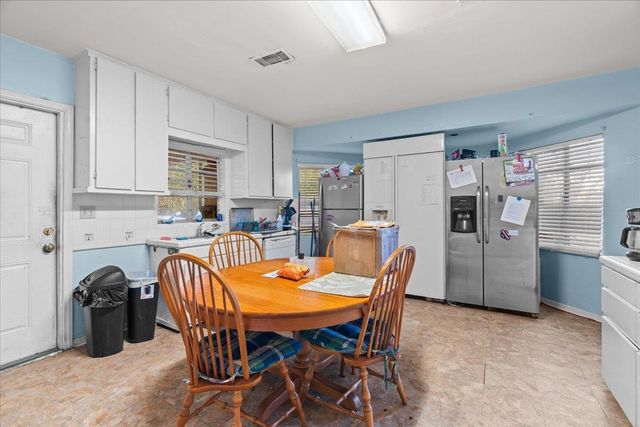 906 Buena Vista Drive, Tallahassee, FL 32304