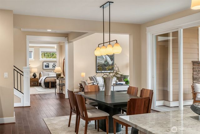 632 SW 185th St, Normandy Park, WA 98166