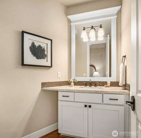 632 SW 185th St, Normandy Park, WA 98166