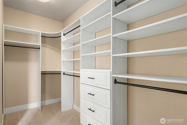 632 SW 185th St, Normandy Park, WA 98166