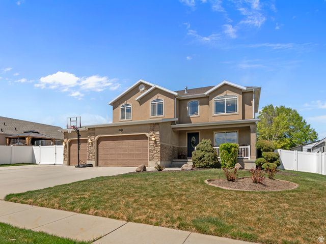 4584 BULL MOOSE CIR, West Jordan, UT 84088