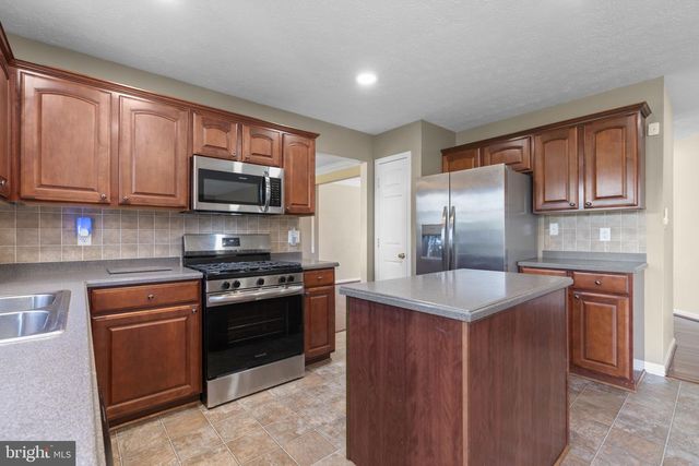 7824 BIG BUCK DR, Windsor Mill, MD 21244