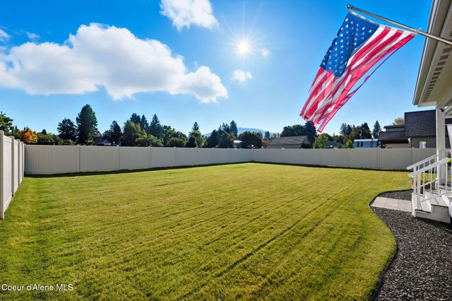 1389 E Ezra Ave, Hayden, ID 83835