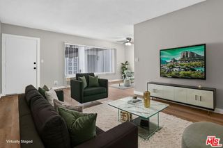 5361 Russell Avenue 105, Los Angeles, CA 90027