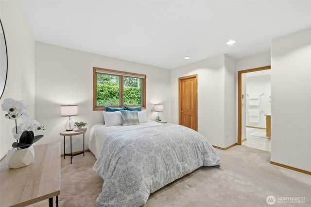 7810 175th Street SW, Edmonds, WA 98026