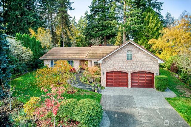 7810 175th Street SW, Edmonds, WA 98026