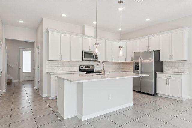 748 COSTA LANE, Debary, FL 32713
