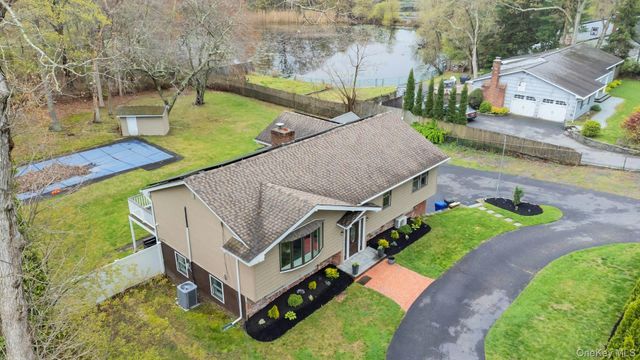451 Gibbs Pond Road, Nesconset, NY 11767