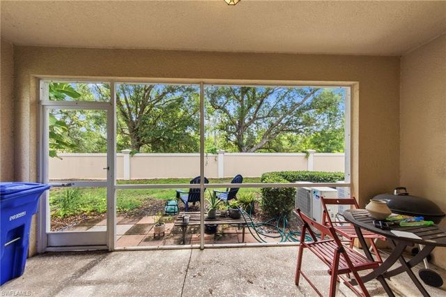 8587 Athena CT, Lehigh Acres, FL 33971