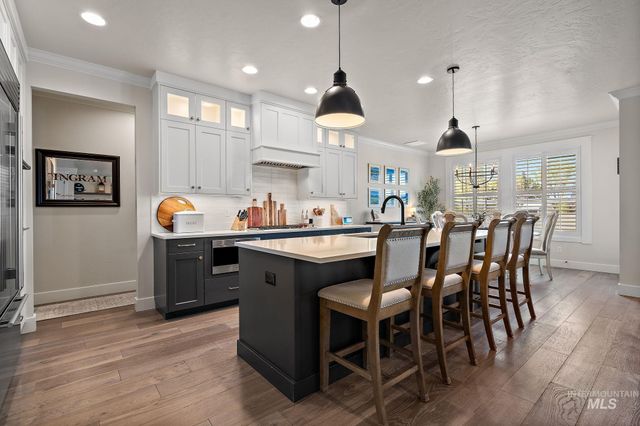 2245 N Burnam Ave, Star, ID 83669