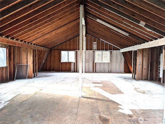 19503 22nd Avenue E, Spanaway, WA 98387