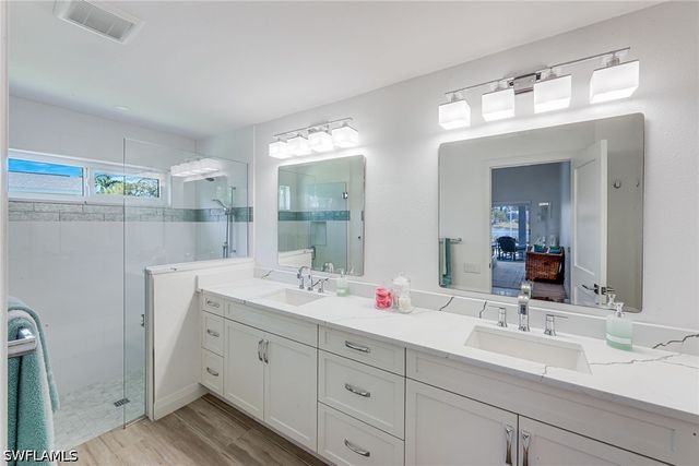3803 Essex PL, Bonita Springs, FL 34134