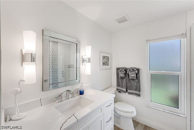 3803 Essex PL, Bonita Springs, FL 34134