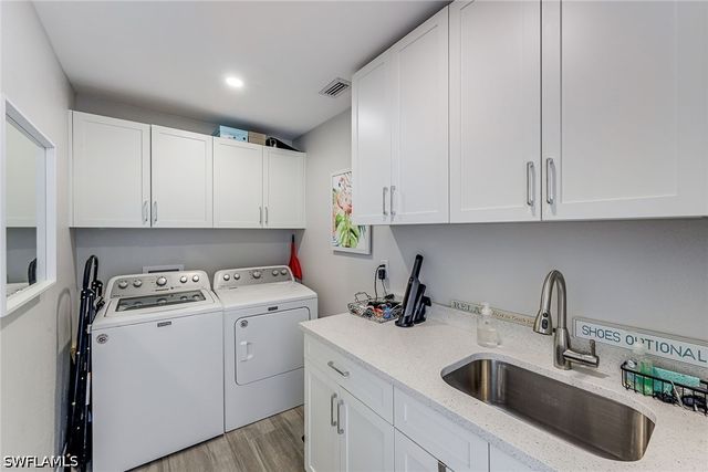 3803 Essex PL, Bonita Springs, FL 34134