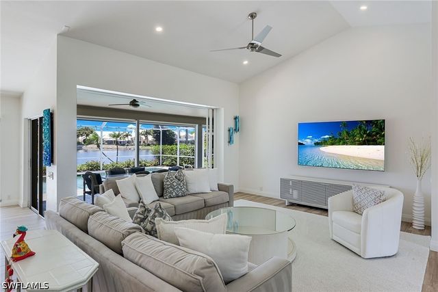 3803 Essex PL, Bonita Springs, FL 34134