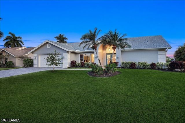 3803 Essex PL, Bonita Springs, FL 34134