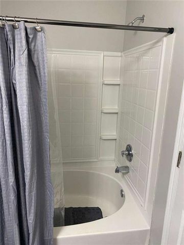 2752 Valley Green Drive, Gainesville, GA 30504