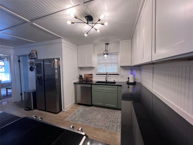 3544 Winifred Drive, Fort Worth, TX 76133