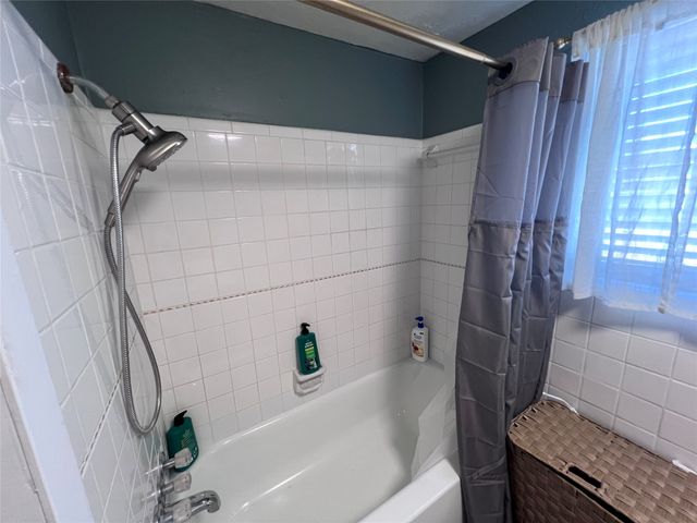 3544 Winifred Drive, Fort Worth, TX 76133