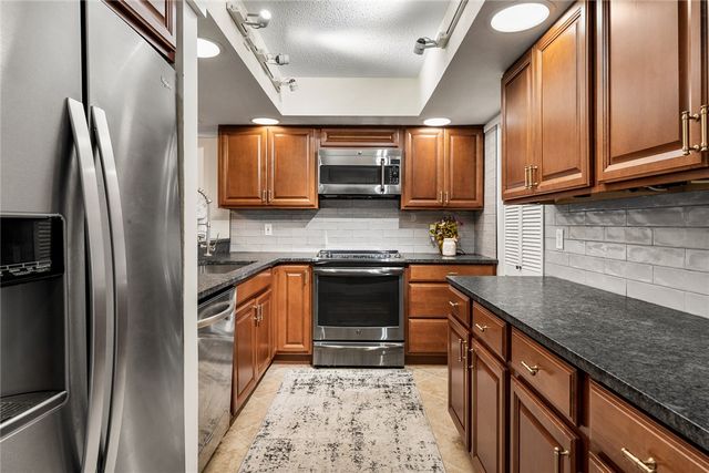 2031 Shelter Point, Anderson, SC 29626