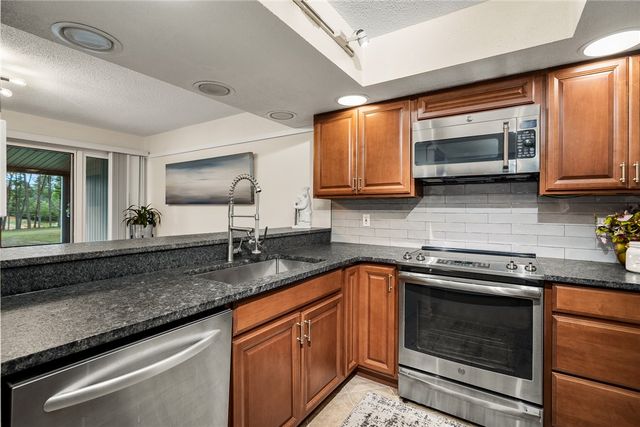 2031 Shelter Point, Anderson, SC 29626