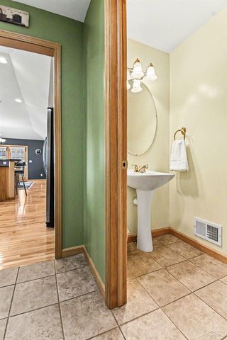 3807 Wild Pine Drive, Saginaw Twp, MI 48603