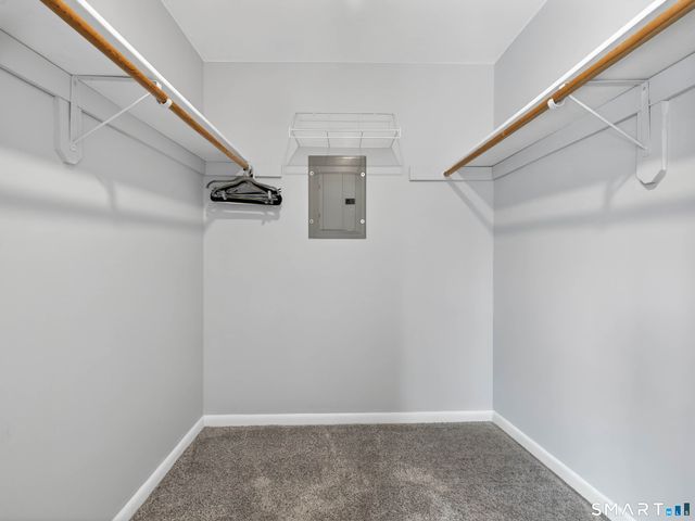 54 Rope Ferry Road I154, Waterford, CT 06385