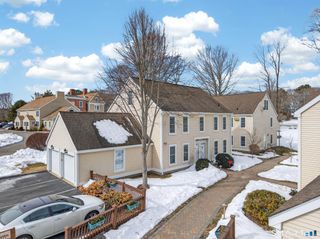 54 Rope Ferry Road I154, Waterford, CT 06385