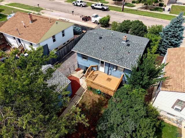 513 E DENVER, Rapid City, SD 57701