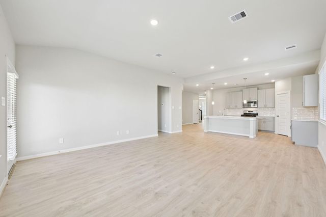 29015 Farmhouse Estates Drive, Waller, TX 77484