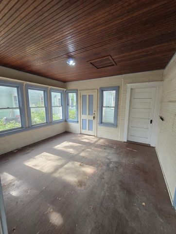 609 2nd Avenue SW, Cambridge, MN 55008