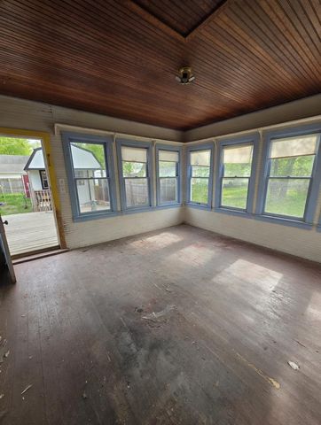 609 2nd Avenue SW, Cambridge, MN 55008