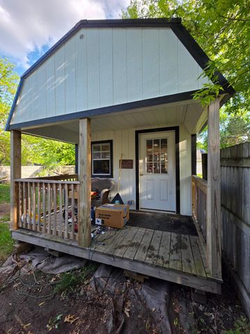 609 2nd Avenue SW, Cambridge, MN 55008