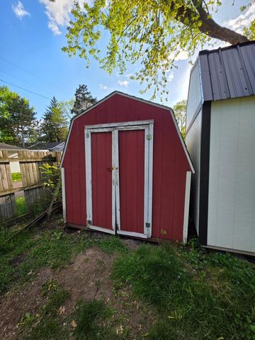609 2nd Avenue SW, Cambridge, MN 55008