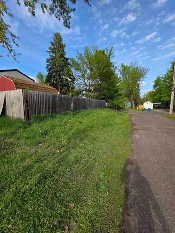 609 2nd Avenue SW, Cambridge, MN 55008