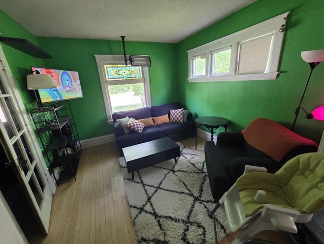 609 2nd Avenue SW, Cambridge, MN 55008
