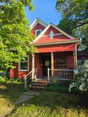 609 2nd Avenue SW, Cambridge, MN 55008