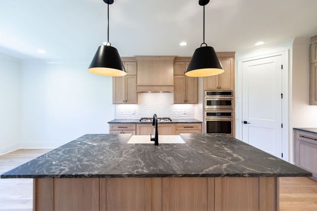 631 Hollow Wood Trl, Mount Juliet, TN 37122