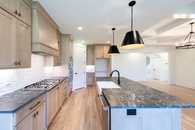 631 Hollow Wood Trl, Mount Juliet, TN 37122