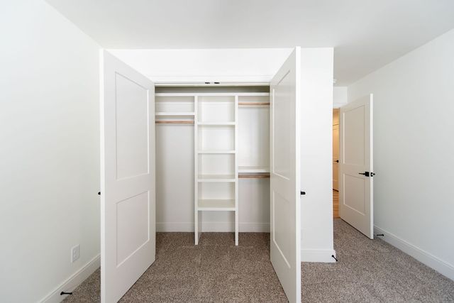 631 Hollow Wood Trl, Mount Juliet, TN 37122