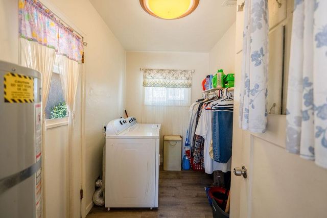 915 La Loma Ave, Modesto, CA 95354