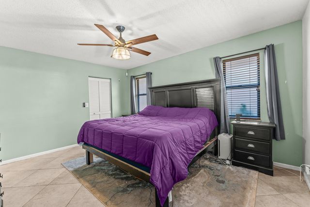 14936 22nd Road N, Loxahatchee Groves, FL 33470