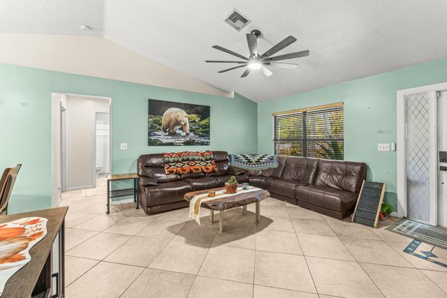 14936 22nd Road N, Loxahatchee Groves, FL 33470