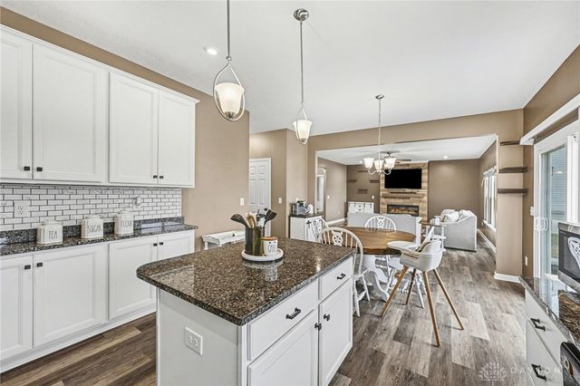 4031 Red Bud Way, Tipp City, OH 45371