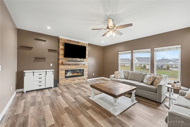 4031 Red Bud Way, Tipp City, OH 45371