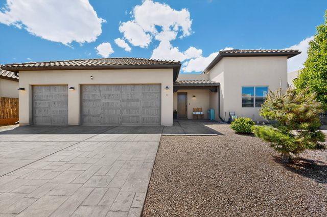 6 Pinon Doblado, Santa Fe, NM 87508