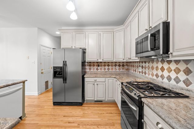 4312 Hawksong Place, Cary, NC 27518