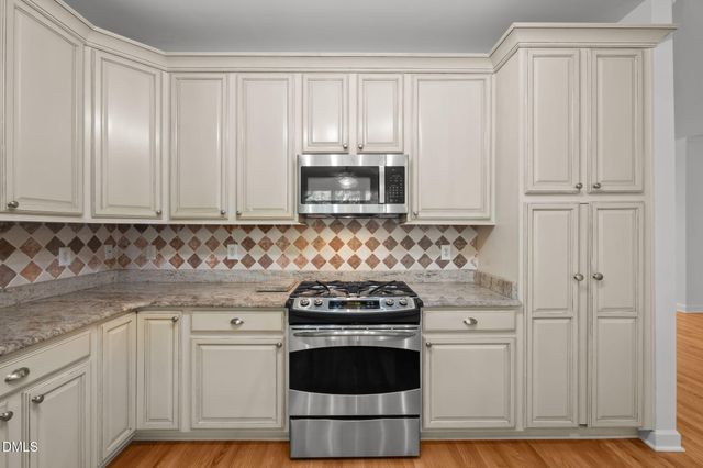 4312 Hawksong Place, Cary, NC 27518